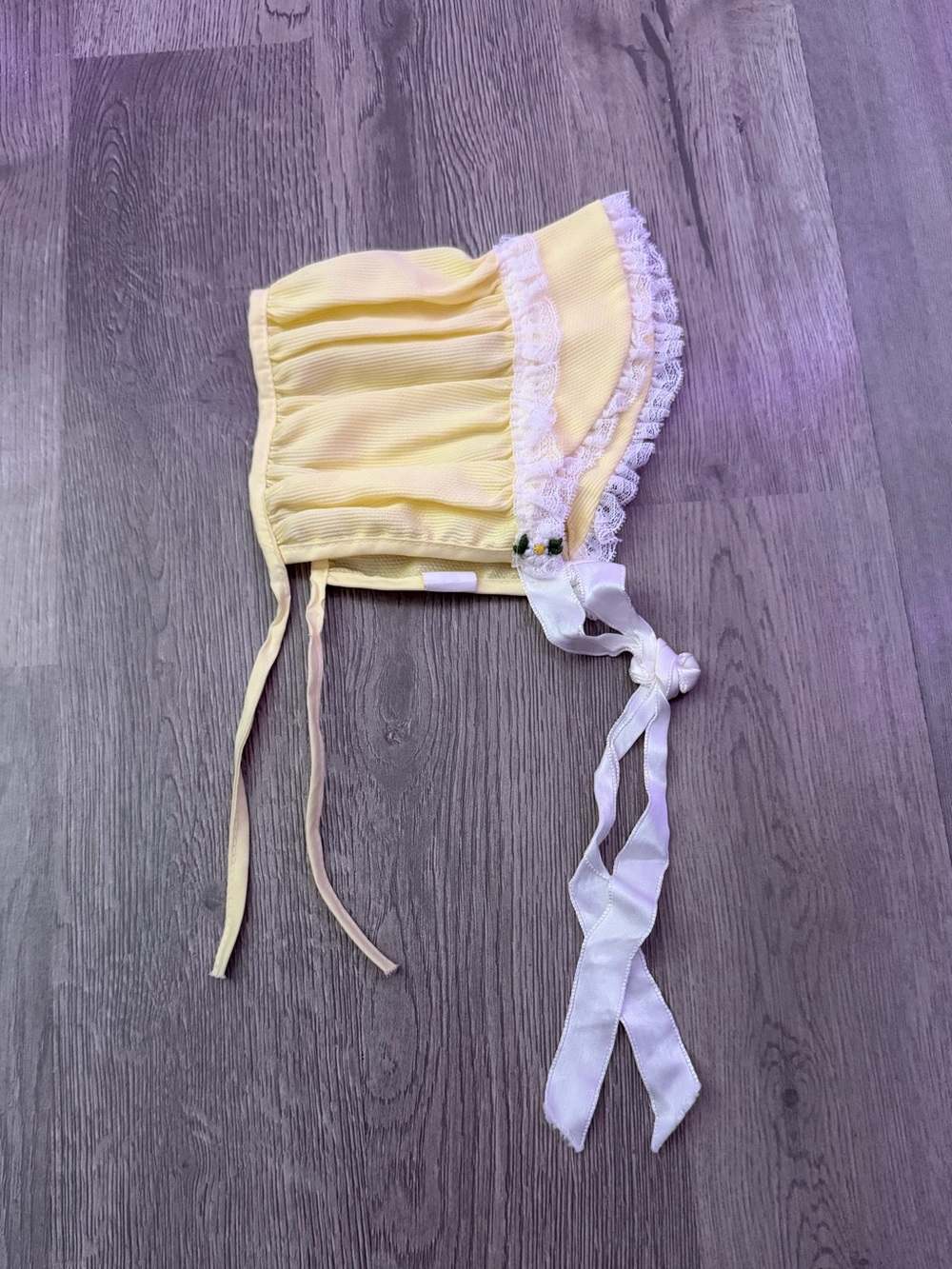 Vintage Yellow Lace-Trim Baby Bonnet